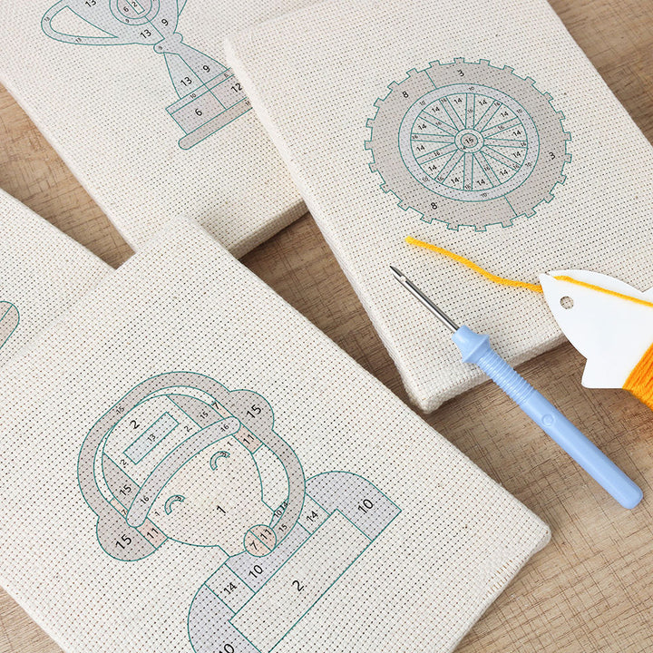 Champion Trophy and Gear Kit Mini Punch Needle Kit (4pcs)