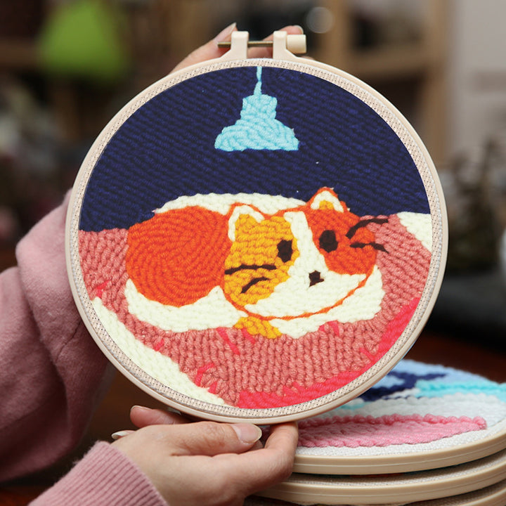 Kitten under the Lamp Punch Needle Embroidery Kits