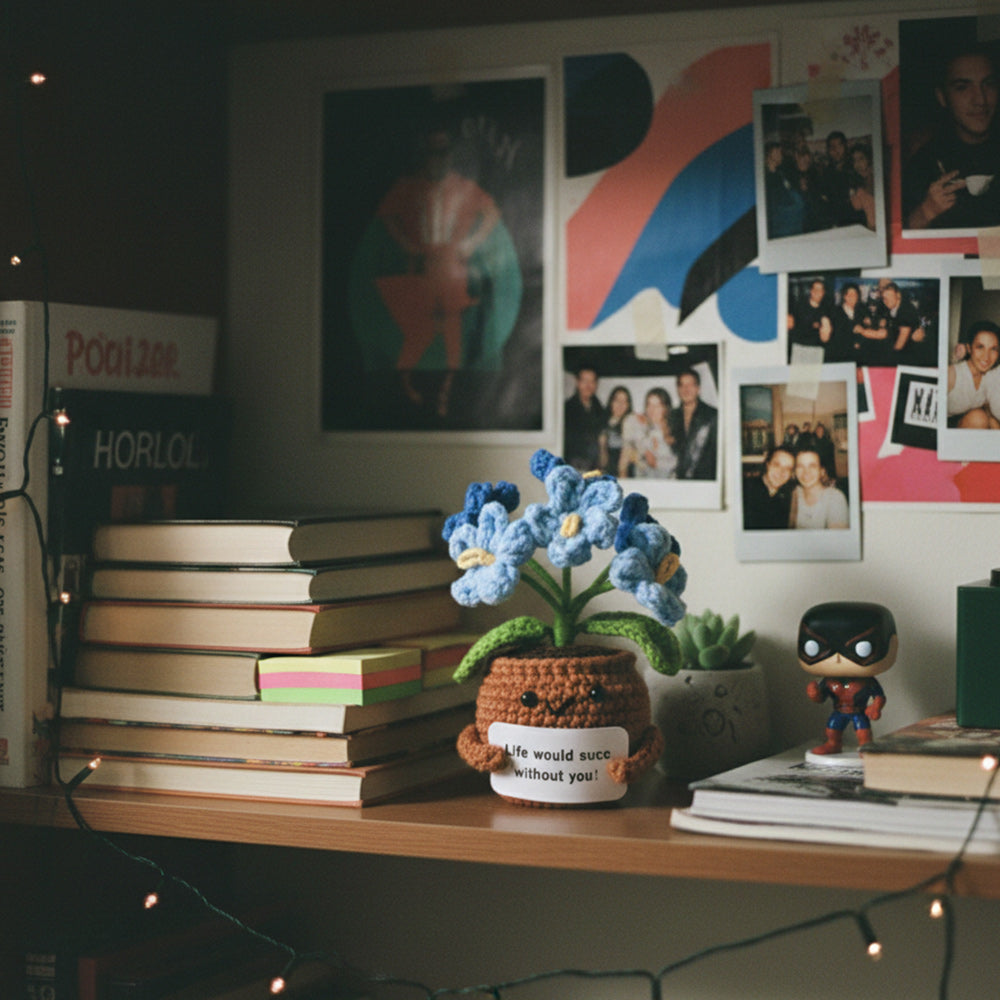 Hand Knitted Forget-me-nots Emotional Comfort Plant Positive Flower Pot