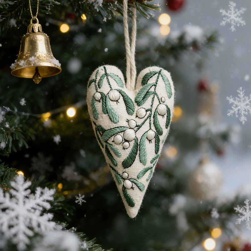 Heart-shaped Handmade Christmas Tree Embroidery Decoration Kit