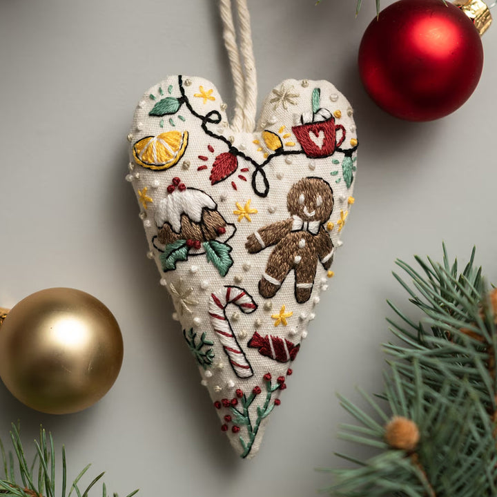 Heart-shaped Handmade Christmas Tree Embroidery Decoration Kit