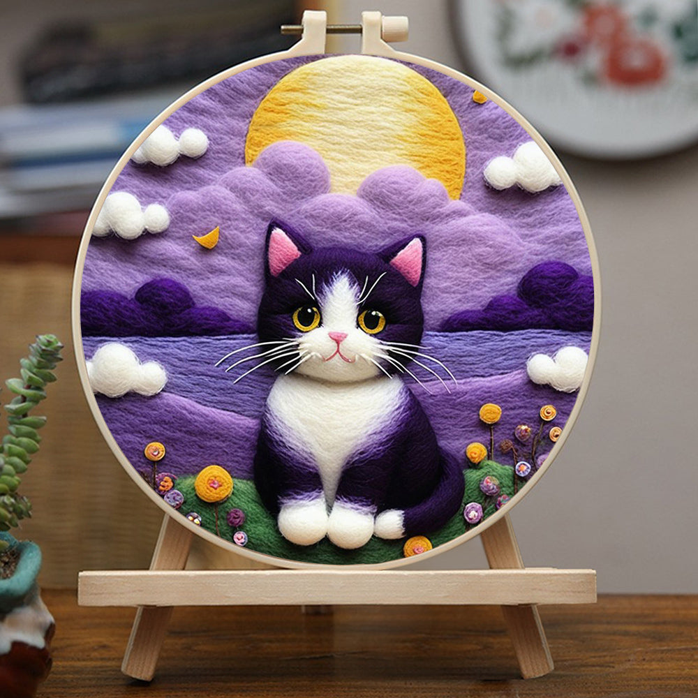 Moonlit Black-White Kitten Sitting Still Wool Needle Felting Painting Kit