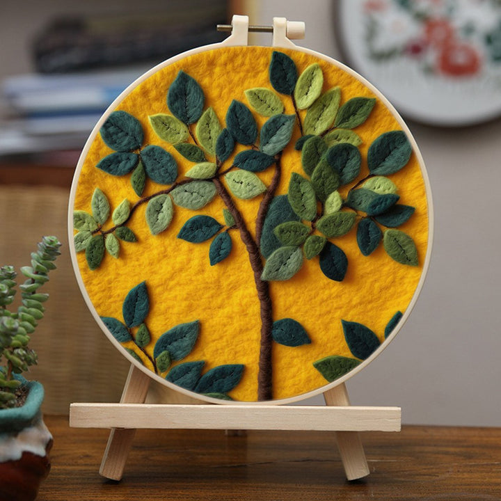Fresh Green Tree Standing Upright Wool Needle Felting Painting Kit