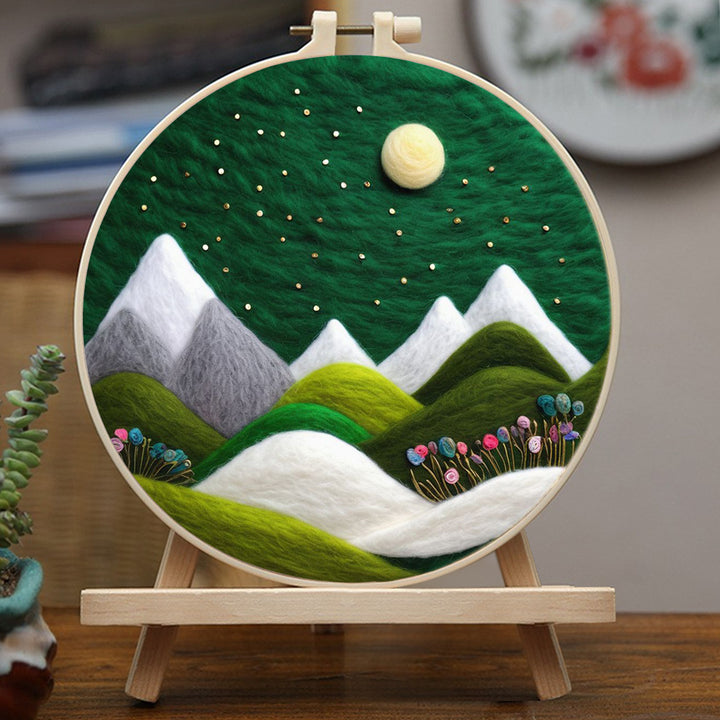 Snow-Capped Mountains under the Green Sky Wool Needle Felting Painting Kit