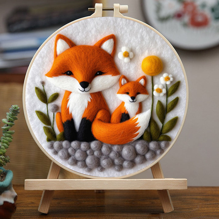 Mother Fox and Her Cub Wool Needle Felting Painting Kit