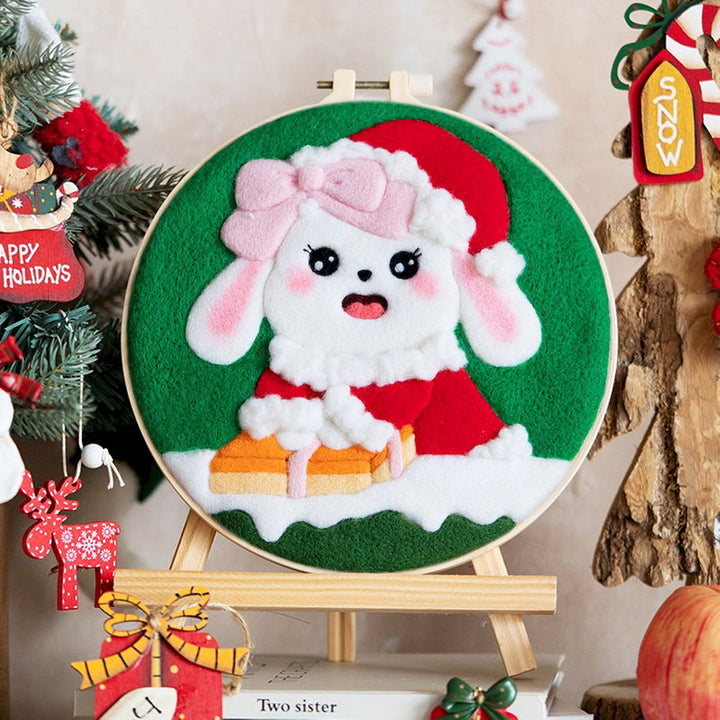 Christmas Bunny Wool Needle Felting Painting Kit