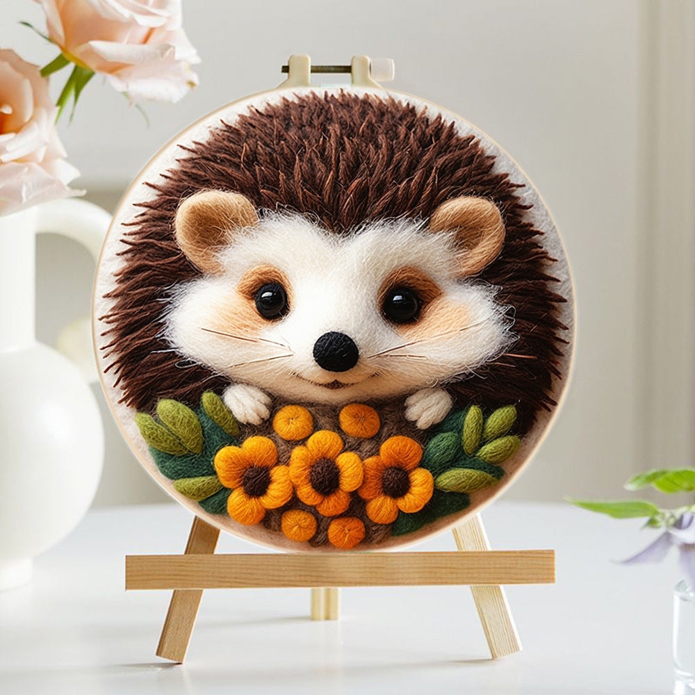 Hedgehog Holding A Flower Wool Needle Felting Painting Kit