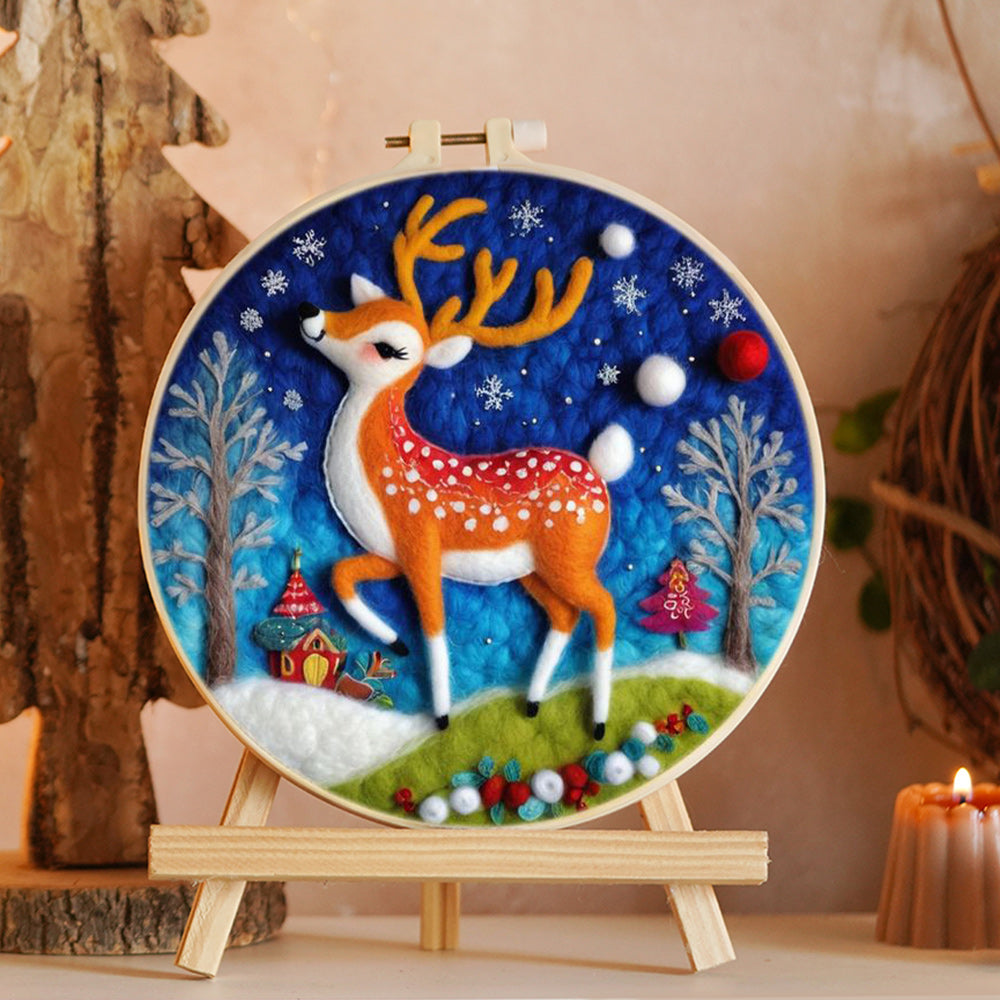Deer with Red Pattern Wool Needle Felting Painting Kit