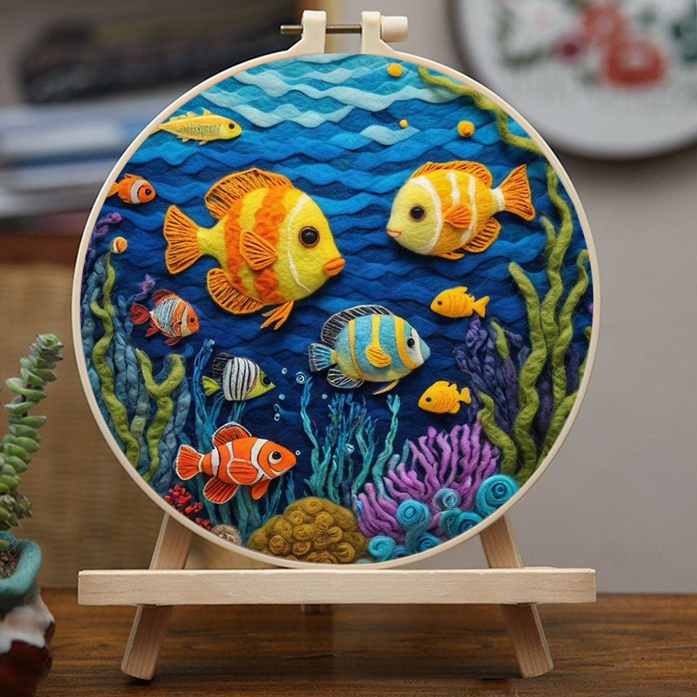 Multiple Fish Drifting in Sea Wool Needle Felting Painting Kit