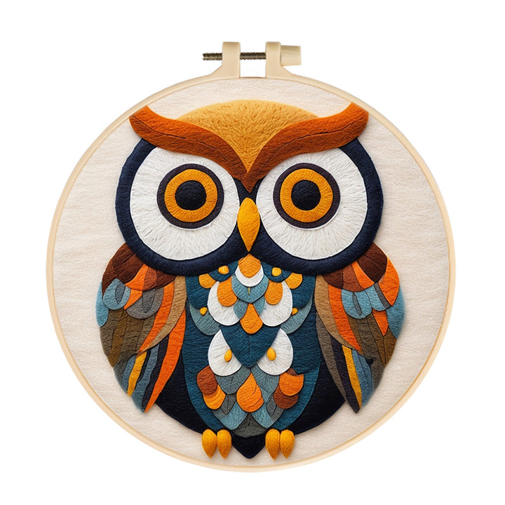 Bright Owl with Detailed Plumage Wool Needle Felting Painting Kit
