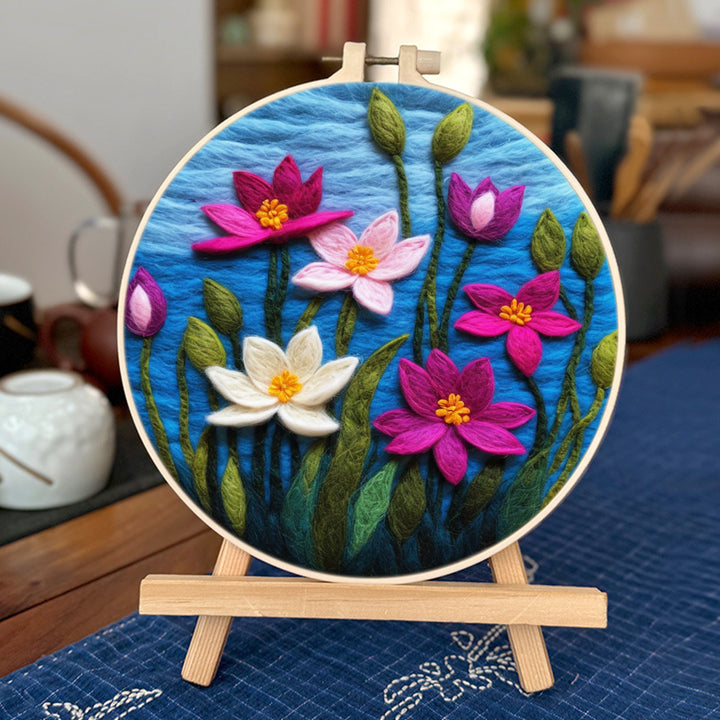 Lotus Flowers in Midsummer Wool Needle Felting Painting Kit