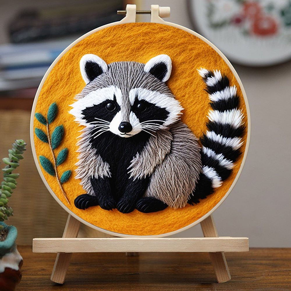 Cute Raccoon with Striped Tail Wool Needle Felting Painting Kit