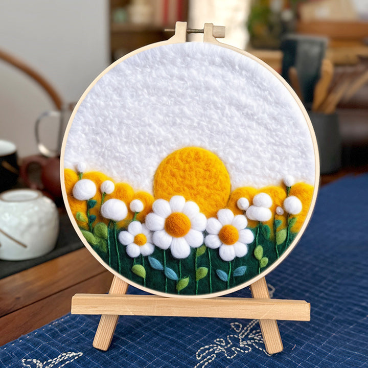 Golden Sun and Blossoming Daisies Wool Needle Felting Painting Kit