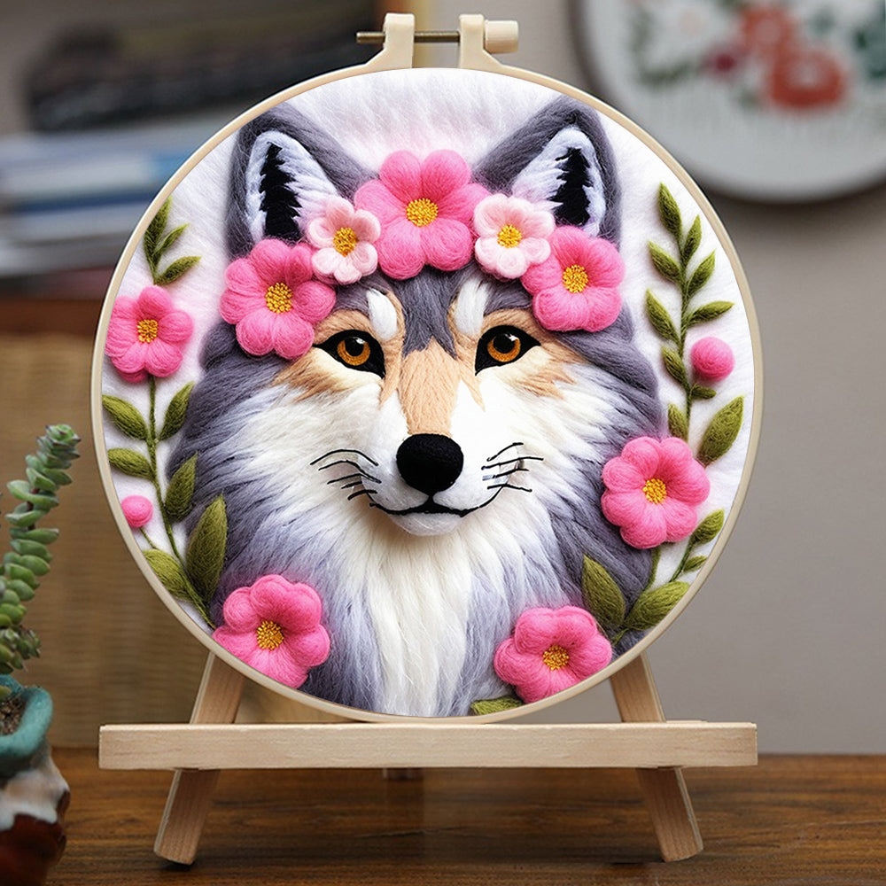 Elegant Wolf With Floral Crown Wool Needle Felting Painting Kit