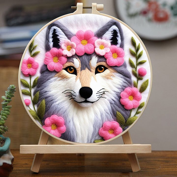 Elegant Wolf With Floral Crown Wool Needle Felting Painting Kit