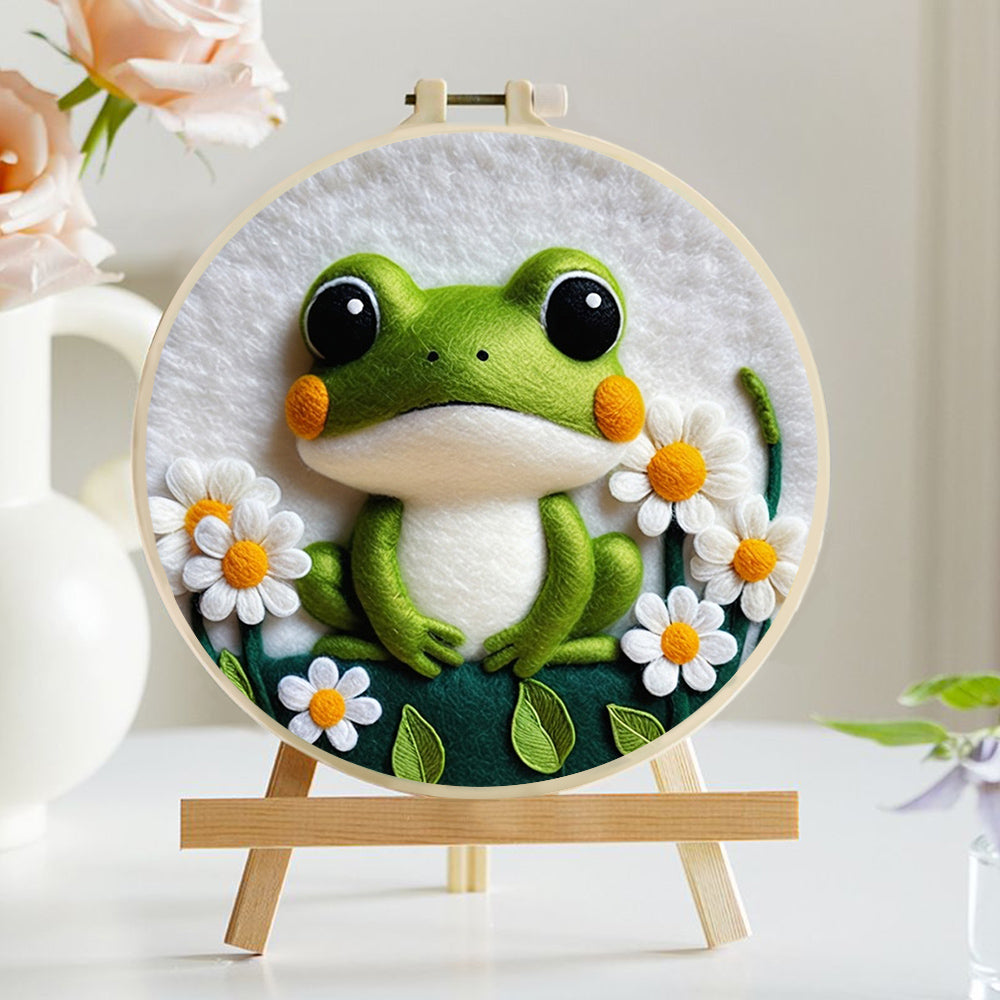 Green Frog Sitting Calmly Wool Needle Felting Painting Kit