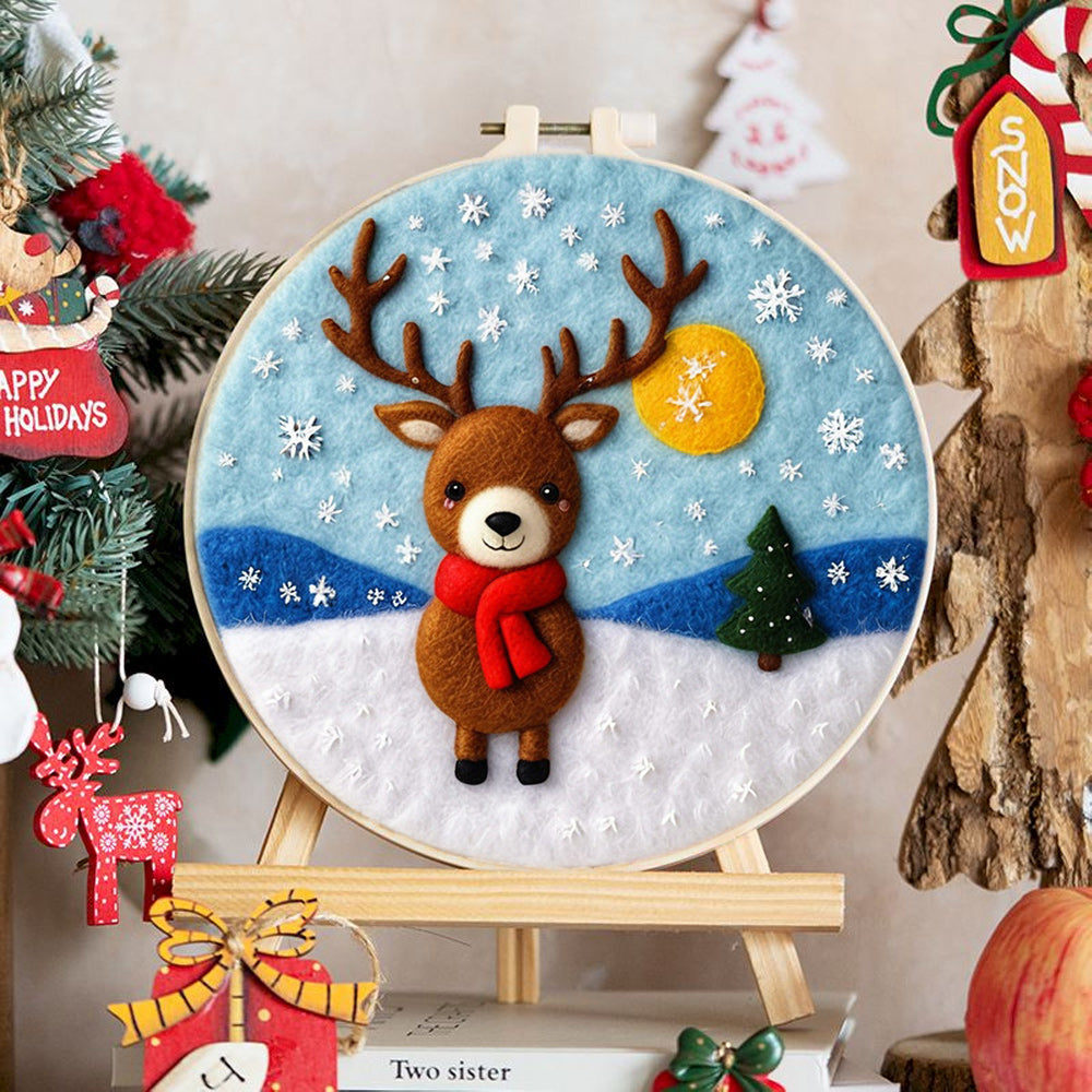Deer with Scarf Wool Needle Felting Painting Kit