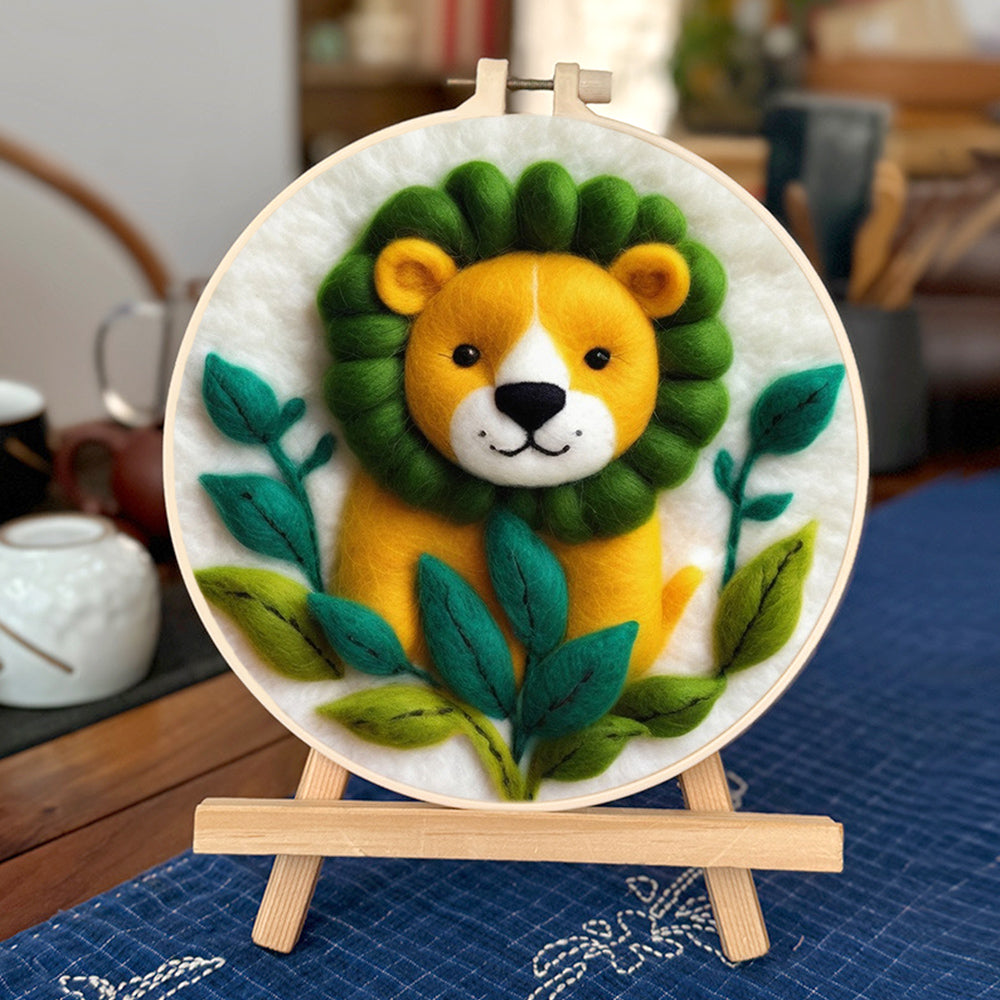 Lion Smiles in Green Leafy Surrounding Wool Needle Felting Painting Kit