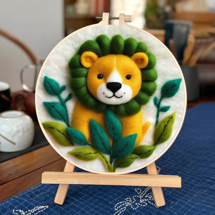 Lion Smiles in Green Leafy Surrounding Wool Needle Felting Painting Kit