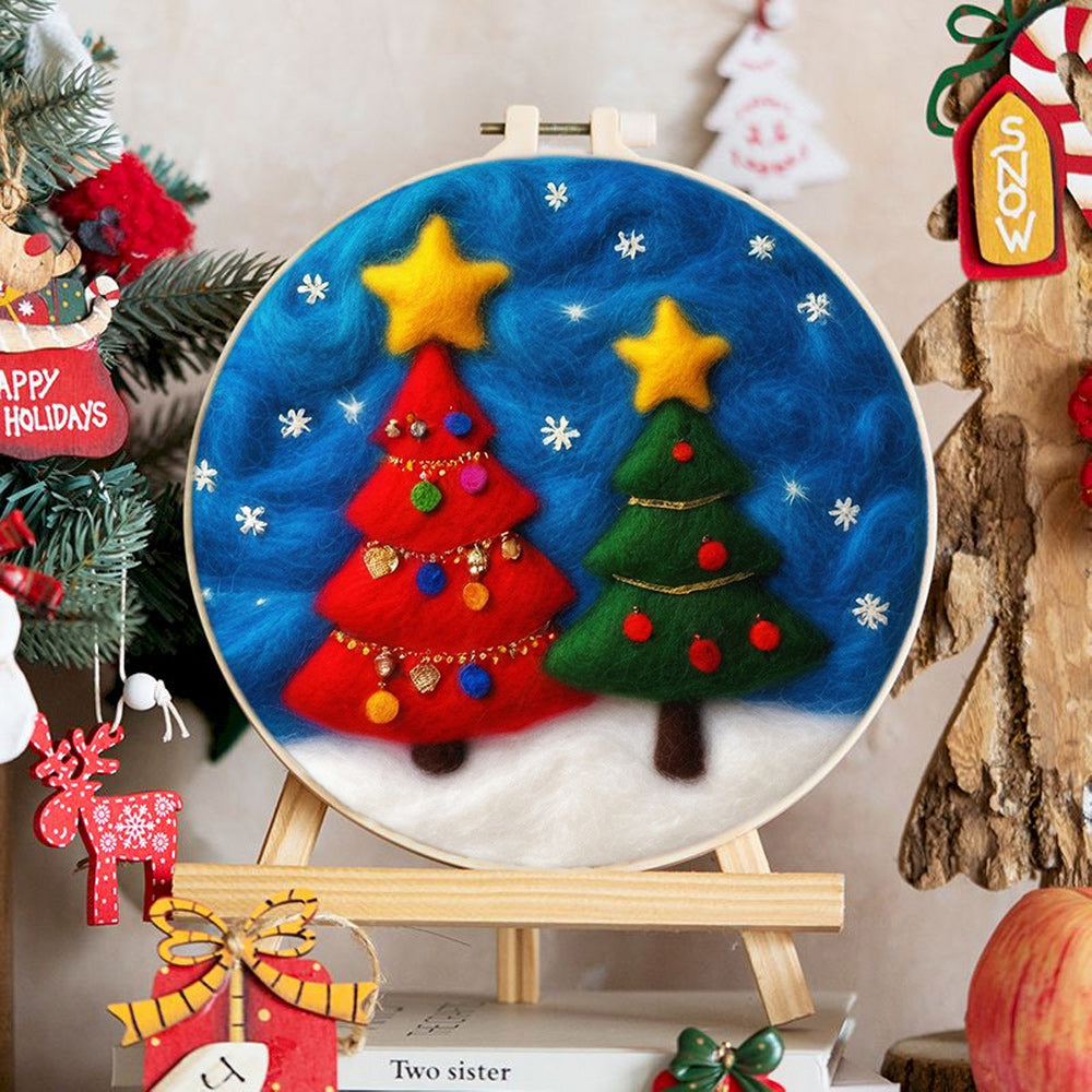 Red and Green Christmas Trees Wool Needle Felting Painting Kit