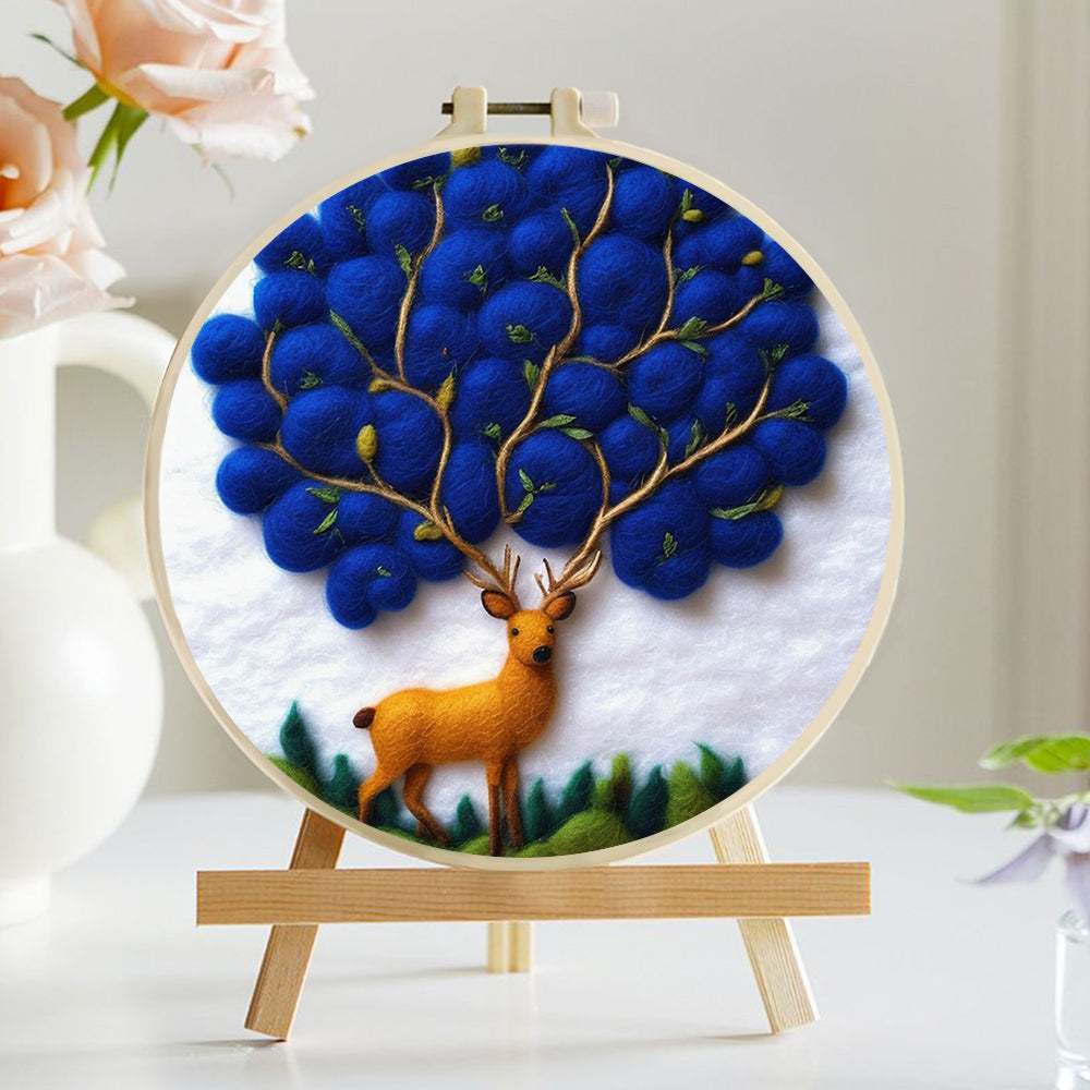 Golden Deer With Blue Corolla Wool Needle Felting Painting Kit