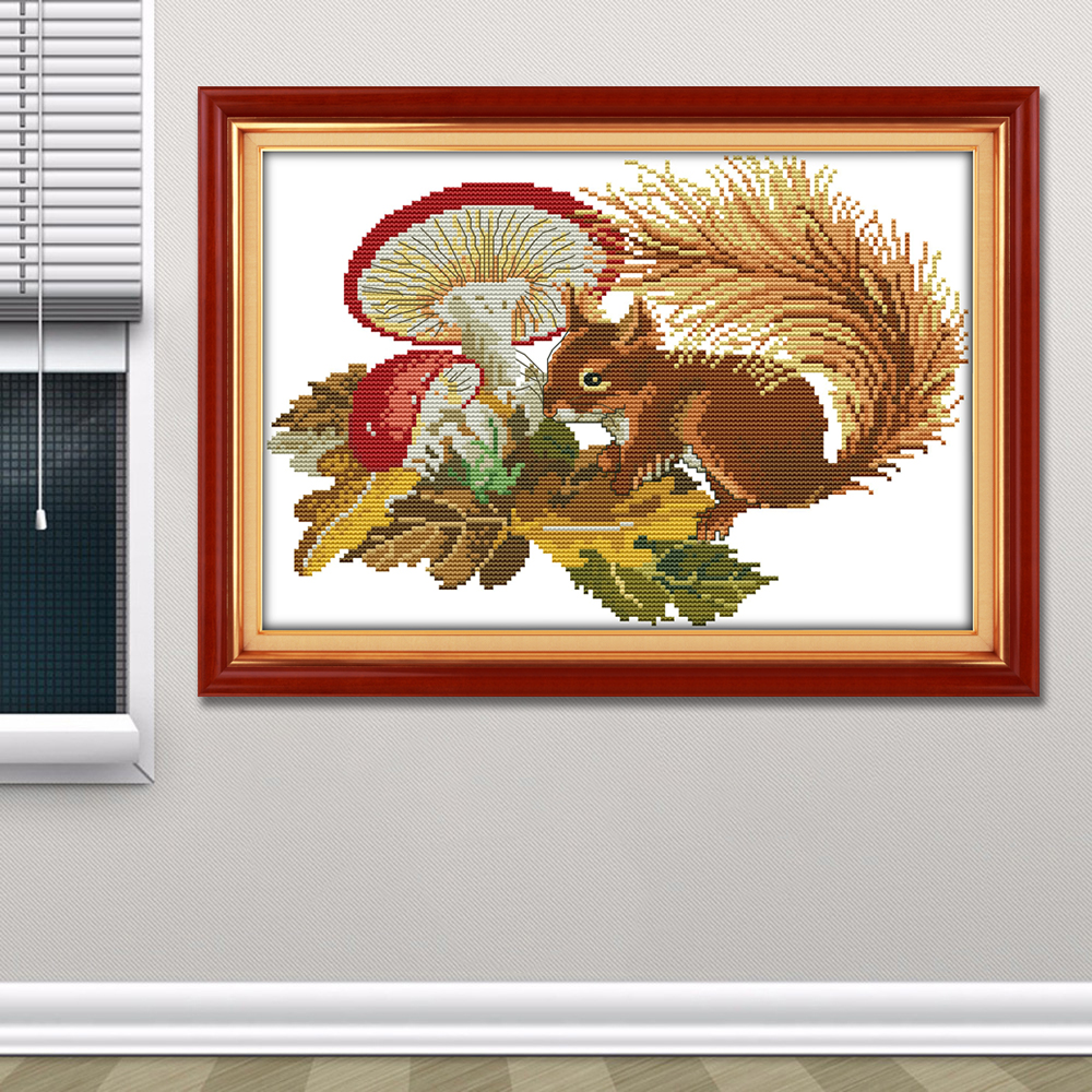 Squirrel Cross Stitch Kits D107